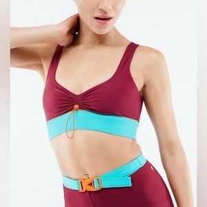Fabletics Fiona Medium Impact Women’s Sport Bra Size Large NWT